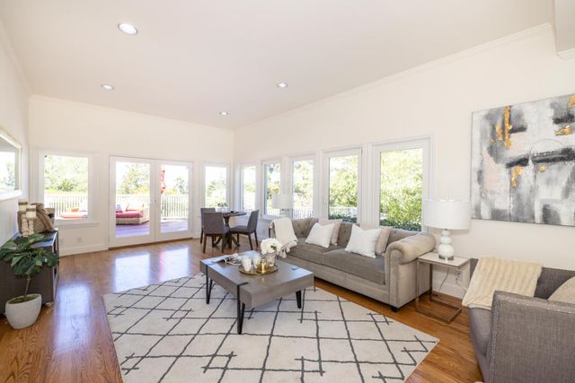 75 Eugenia Way, Hillsborough, CA 94010