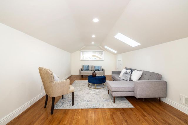 75 Eugenia Way, Hillsborough, CA 94010