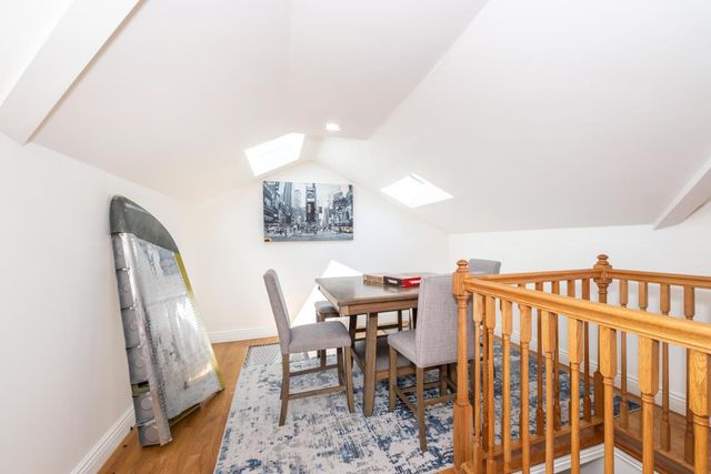 75 Eugenia Way, Hillsborough, CA 94010