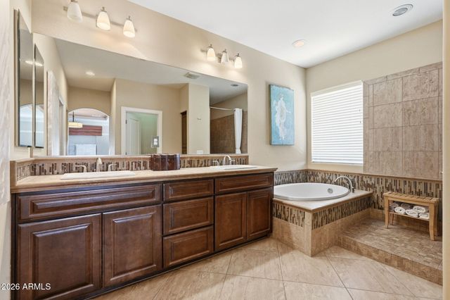 4408 E SAINT JOHN Road, Phoenix, AZ 85032