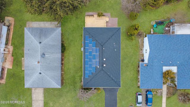 9 Port Royal Drive, Toms River, NJ 08757