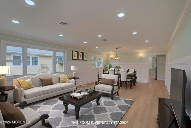 9 Port Royal Drive, Toms River, NJ 08757