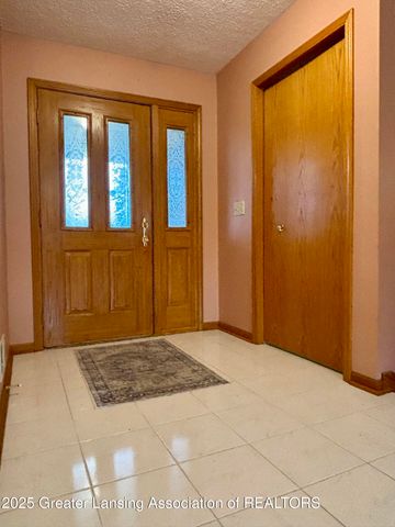 5091 Runnymede Drive, Holt, MI 48842