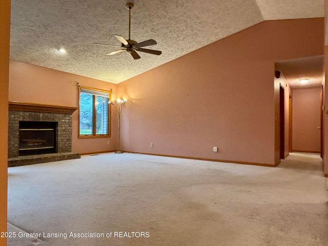 5091 Runnymede Drive, Holt, MI 48842