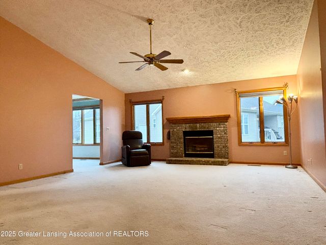 5091 Runnymede Drive, Holt, MI 48842