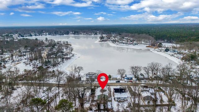 244 Lakeside Trail, Ridge, NY 11961