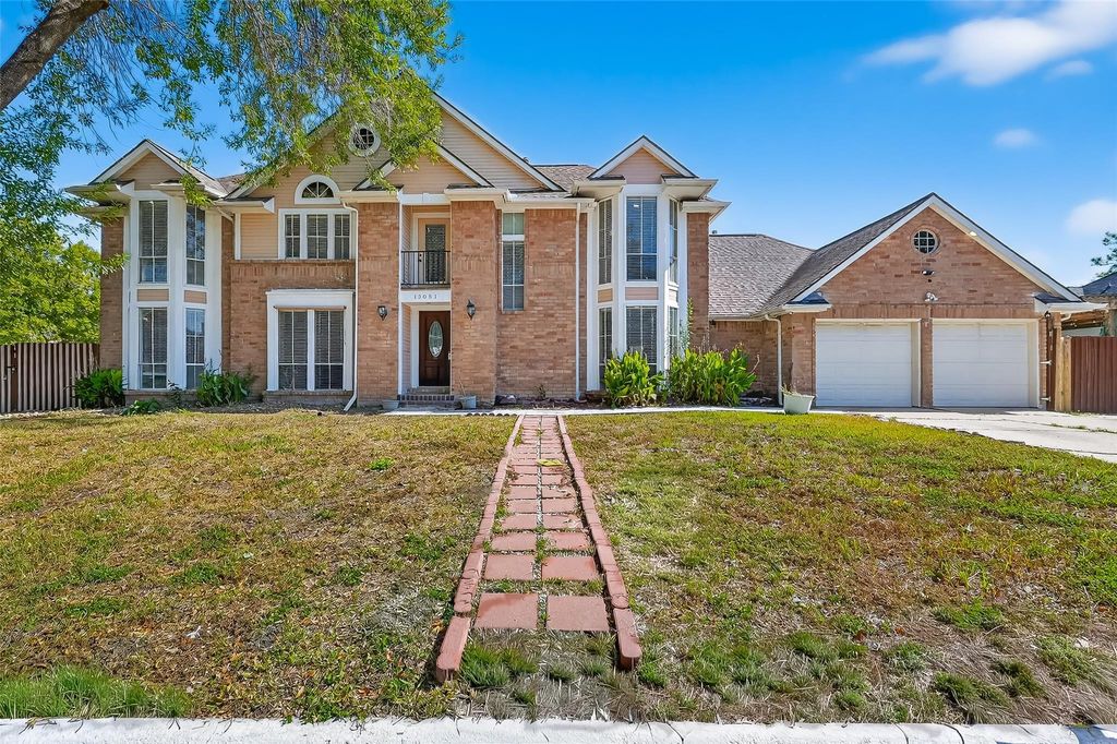 13051 Meadowline Drive, Houston, TX 77082