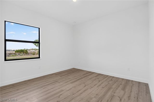 633 Cane ST E, Lehigh Acres, FL 33974