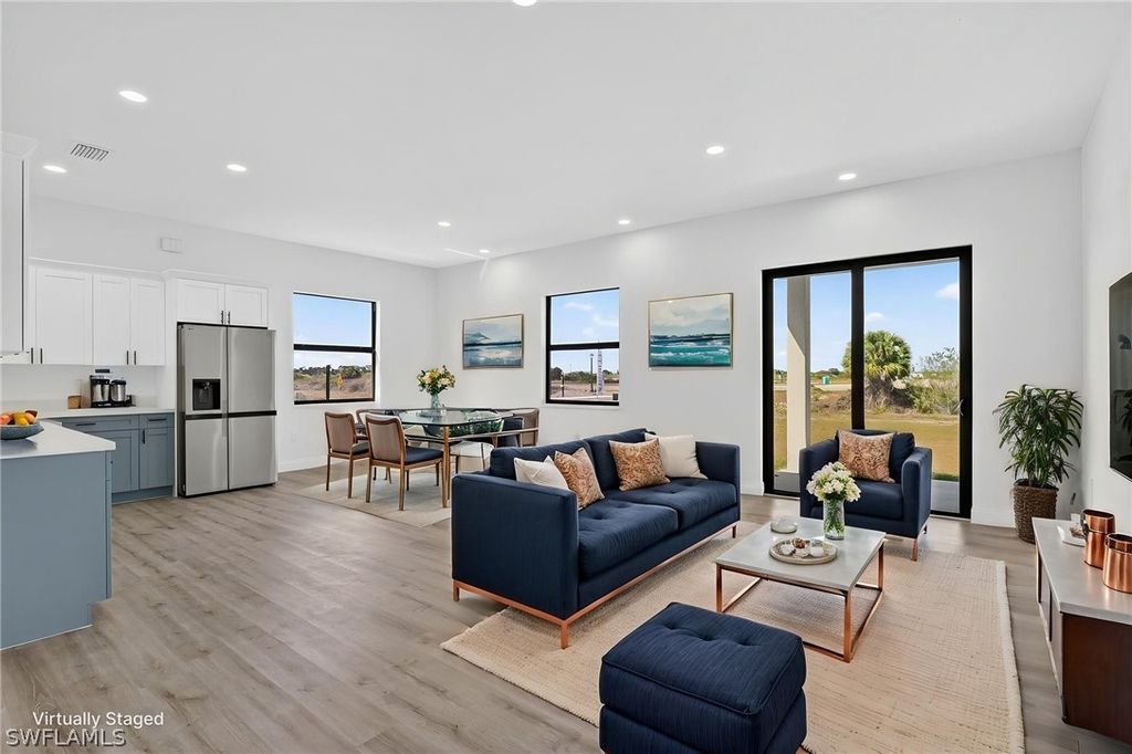 633 Cane ST E, Lehigh Acres, FL 33974