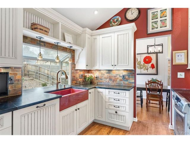 6440 E Mineral Dr, Centennial, CO 80112