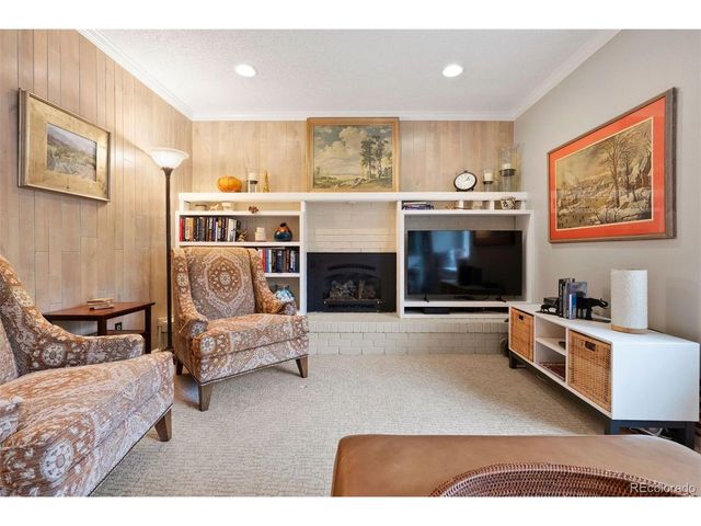 6440 E Mineral Dr, Centennial, CO 80112