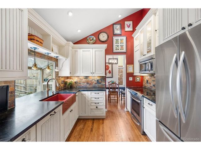 6440 E Mineral Dr, Centennial, CO 80112