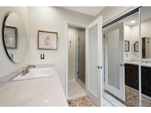 6440 E Mineral Dr, Centennial, CO 80112