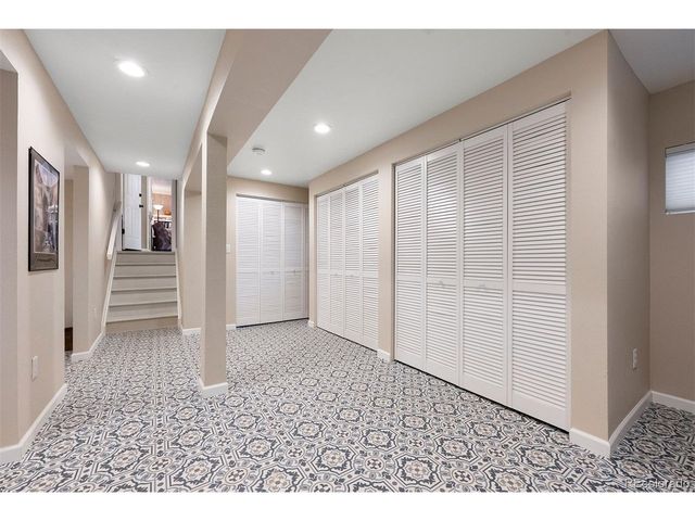 6440 E Mineral Dr, Centennial, CO 80112