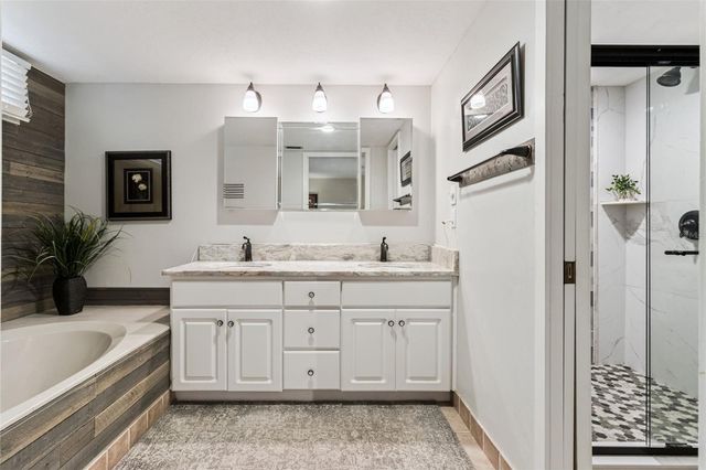 62 NOTTINGHAM WAY, Haines City, FL 33844