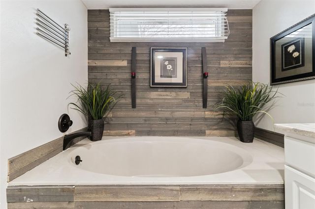 62 NOTTINGHAM WAY, Haines City, FL 33844