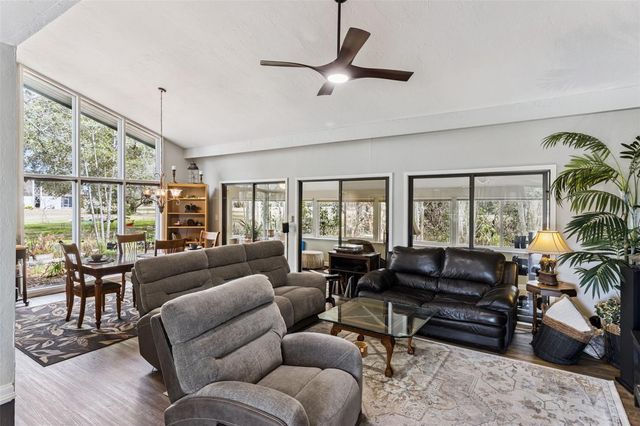 62 NOTTINGHAM WAY, Haines City, FL 33844