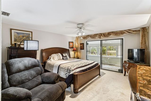 62 NOTTINGHAM WAY, Haines City, FL 33844