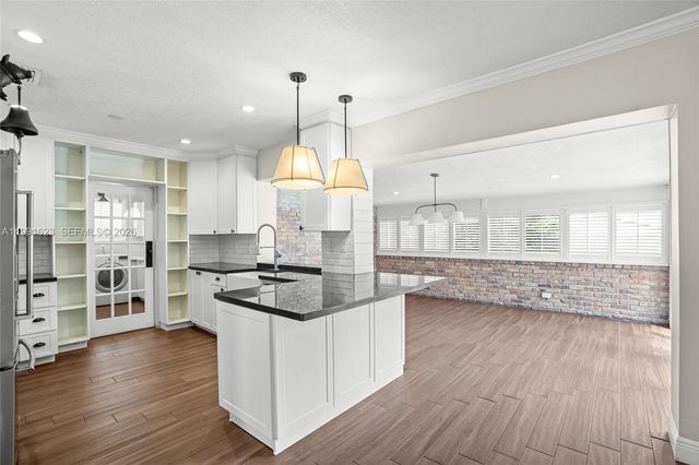 8965 SW 125th Ter, Miami, FL 33176