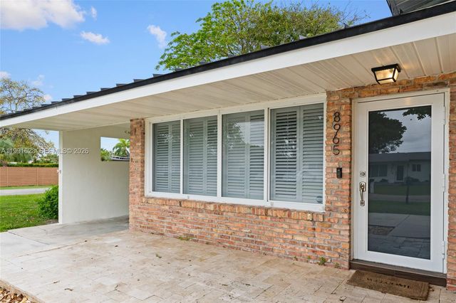 8965 SW 125th Ter, Miami, FL 33176