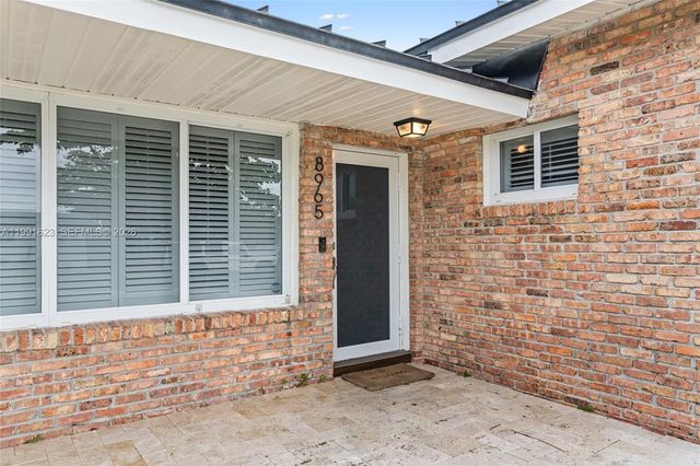 8965 SW 125th Ter, Miami, FL 33176