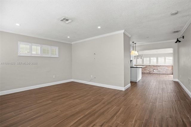 8965 SW 125th Ter, Miami, FL 33176