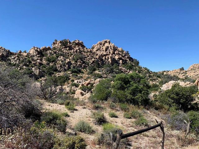 5850 Cactus Canyon Trail, Yucca Valley, CA 92284