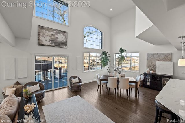 41245 Belvidere Street, Harrison Charter Township, MI 48045