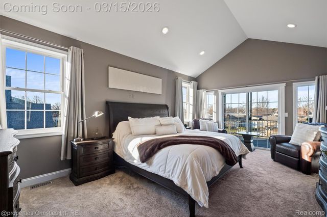 41245 Belvidere Street, Harrison Charter Township, MI 48045