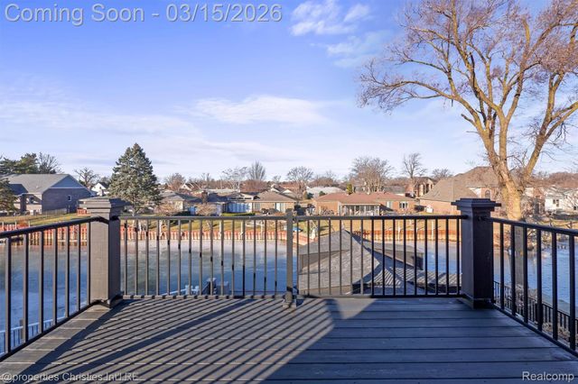 41245 Belvidere Street, Harrison Charter Township, MI 48045