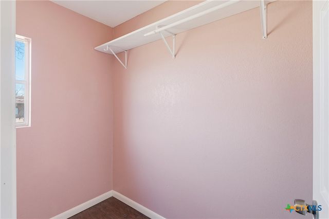 222 E Cedar Street, Seguin, TX 78155