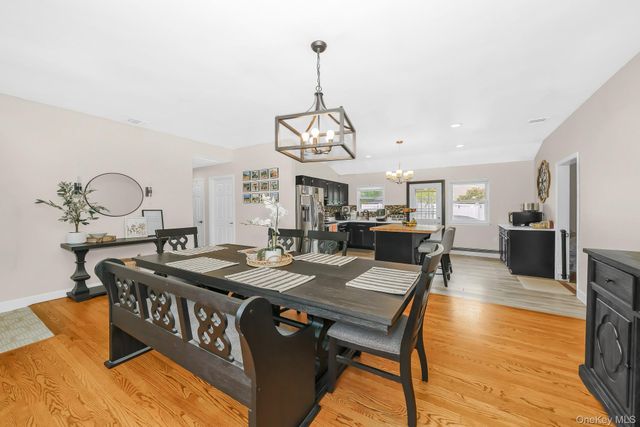 2 Michael Avenue, Bellport, NY 11713