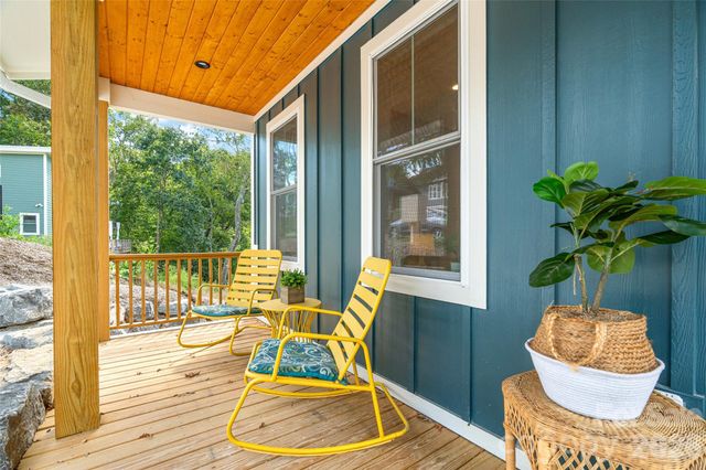 112 Alma Lane, Asheville, NC 28806