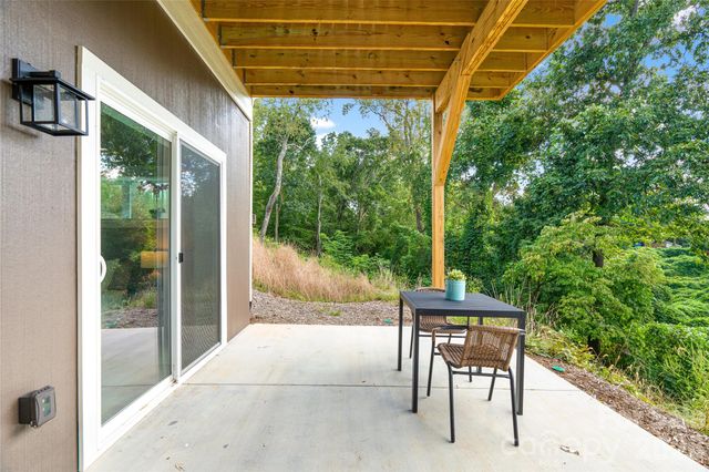 112 Alma Lane, Asheville, NC 28806