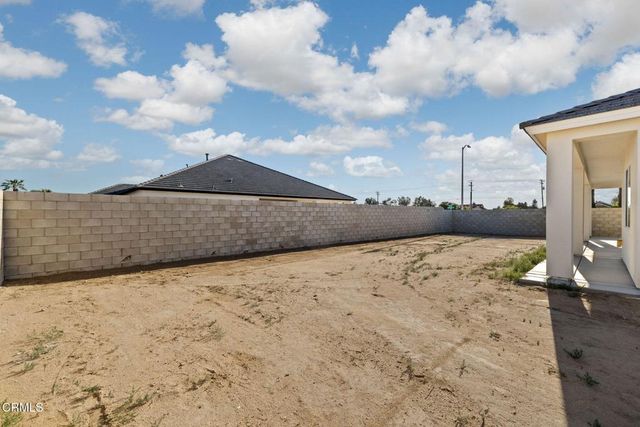 13620 Philip Phelps, Bakersfield, CA 93314