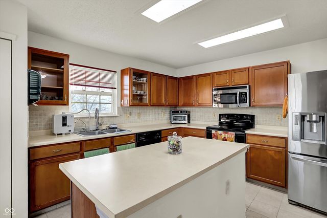 14740 Drayton Drive, Noblesville, IN 46062