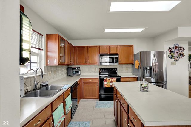 14740 Drayton Drive, Noblesville, IN 46062