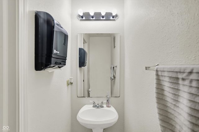 14740 Drayton Drive, Noblesville, IN 46062