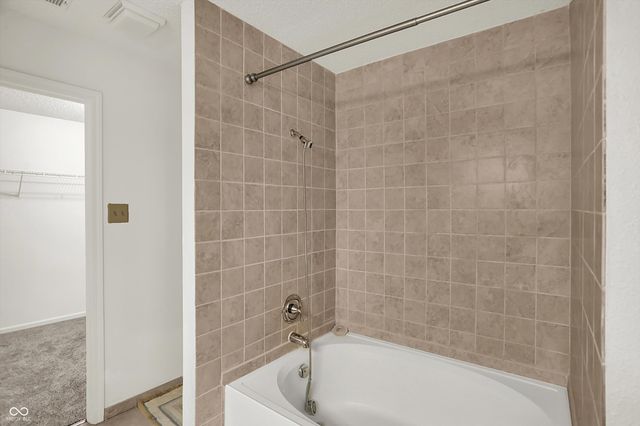 14740 Drayton Drive, Noblesville, IN 46062