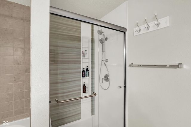 14740 Drayton Drive, Noblesville, IN 46062