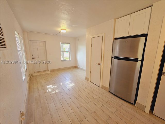 26 SE 13th Ter 1-7, Dania Beach, FL 33004