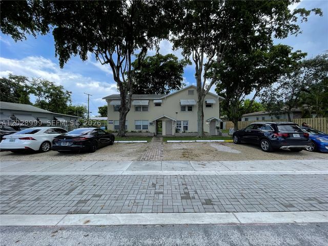 26 SE 13th Ter 1-7, Dania Beach, FL 33004