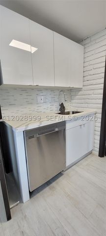 26 SE 13th Ter 1-7, Dania Beach, FL 33004