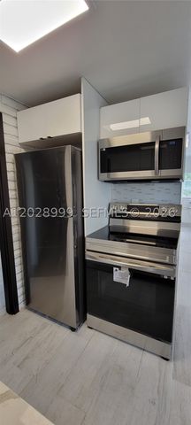 26 SE 13th Ter 1-7, Dania Beach, FL 33004