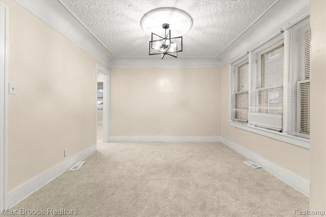 17180 Kentucky Street, Detroit, MI 48221