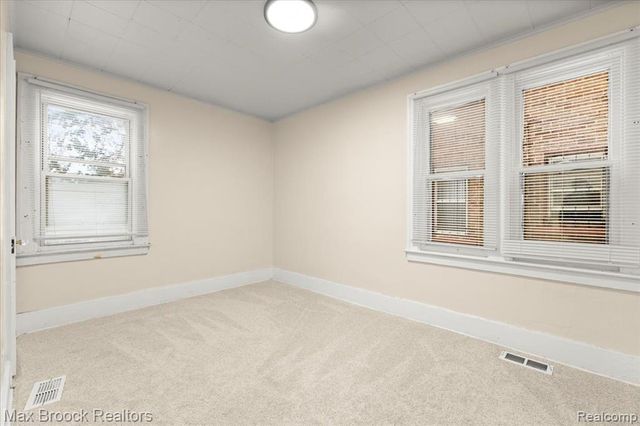 17180 Kentucky Street, Detroit, MI 48221