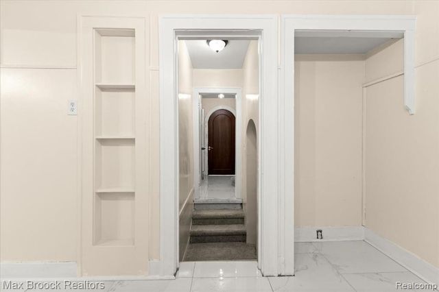 17180 Kentucky Street, Detroit, MI 48221