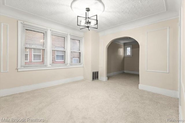 17180 Kentucky Street, Detroit, MI 48221