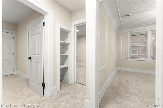 17180 Kentucky Street, Detroit, MI 48221