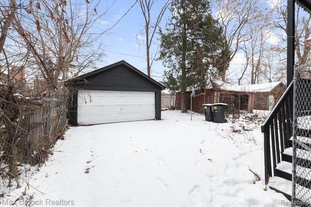 17180 Kentucky Street, Detroit, MI 48221